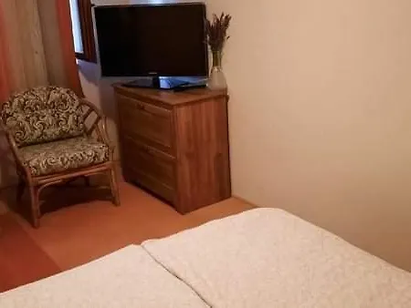 Szolosi Diofa Vendeghaz Homestay